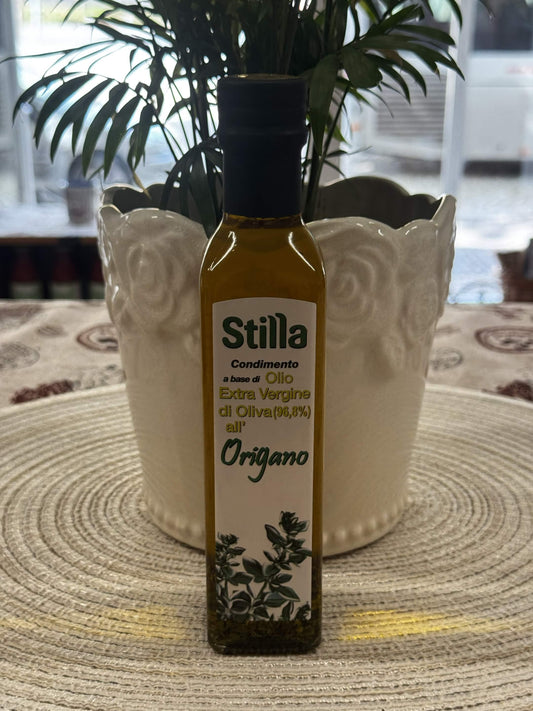 Stilla Extra panenský olivový olej s oreganem (Condimento a base di Olio Extra Vergine di Oliva all'Origano) 250 ml